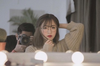 Mắt kiếng giả cận Nôbita