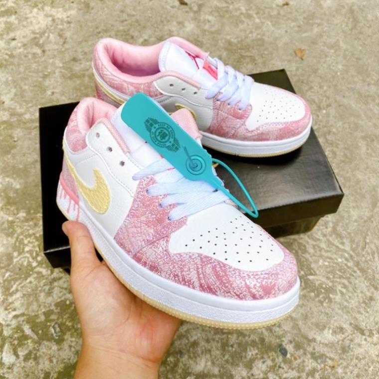 Giầy jordan 1 hồng kem fullbox chất đẹp | BigBuy360 - bigbuy360.vn