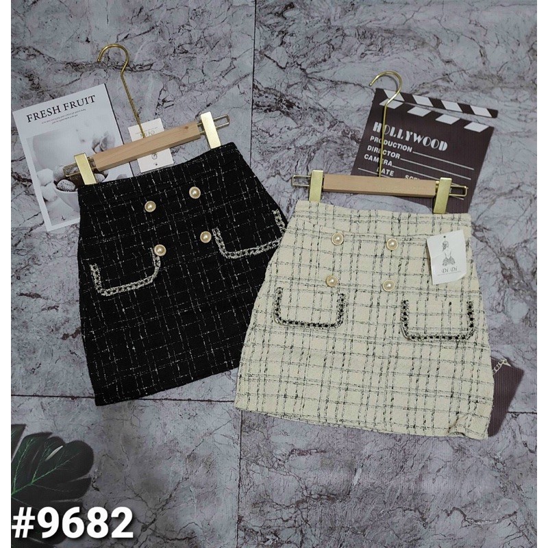Chân váy dạ Tweed 4 khuy 2 túi nắp | BigBuy360 - bigbuy360.vn