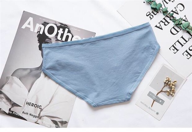 Quần Lót Nữ Cotton Trơn Basic Cạp Vừa Thấm Hút Mồ Hôi Co Giãn 4 Chiều Chống Hằn Viền Ôm Vòng 3 Kháng Khuẩn P026 | BigBuy360 - bigbuy360.vn