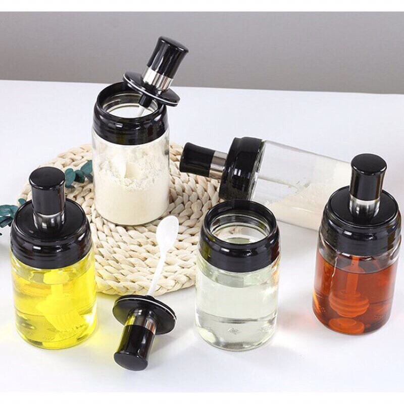 LỌ ĐỰNG GIA VỊ KÈM THEO THÌA 2 IN 1 - HŨ GIA VỊ TIỆN ÍCH