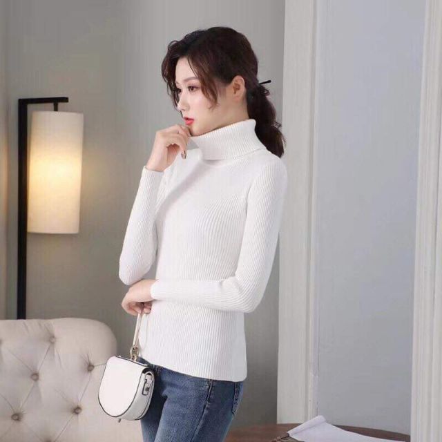 Hàng có sẵn áo thun len cổ cao ôm body như hình.