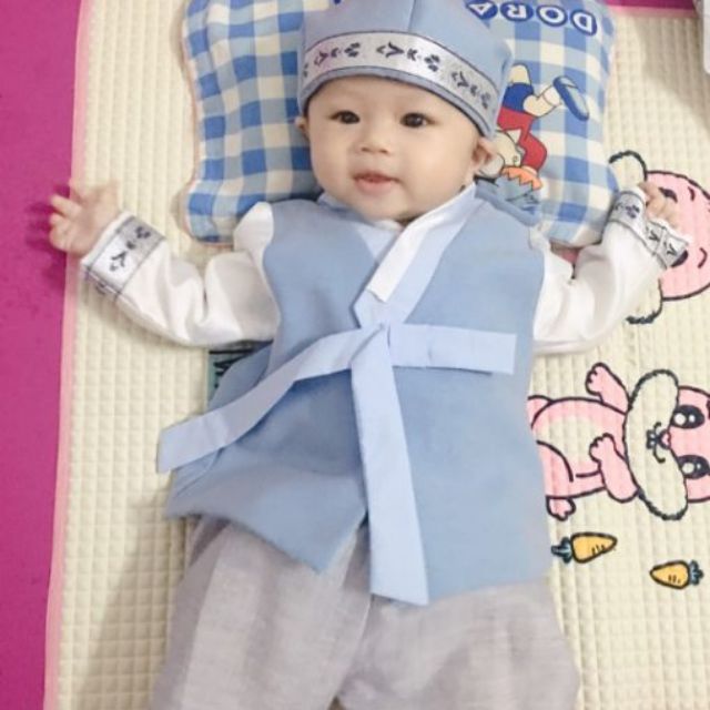 Thiết kế hanbok riêng cho bé trai từ 6 tháng đến  8t  ( có kèm mũ )