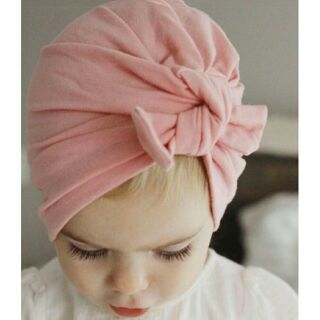 Mũ turban cột nơ cho bé