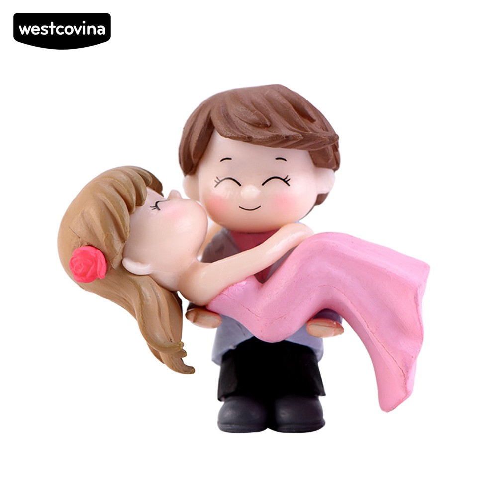 Tượng mô hình cô dâu chú rể ngọt ngào trang trí tiệc cưới