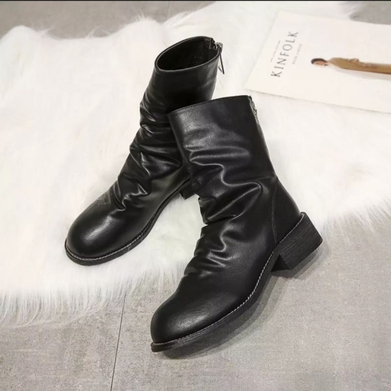 giày bot nhăn  nữ cổ cao đế bằng siêu đẹp(hình ảnh mang tính chất minh hoạ hàng chôt trên live)