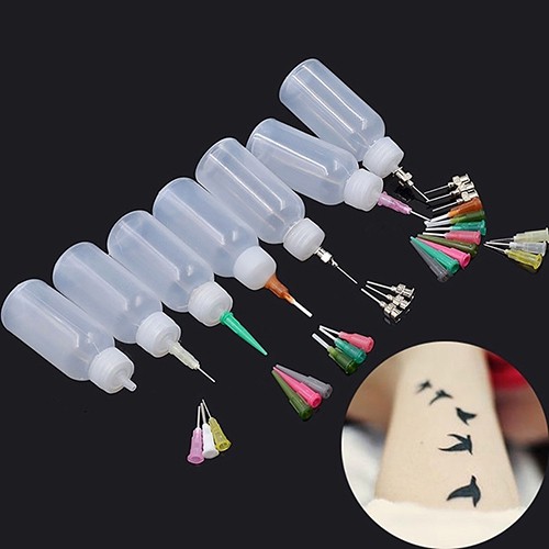 Bình nhựa vẽ màu mực henna