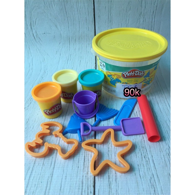 Xô 3 màu đất nặn Play-Doh và khuôn in