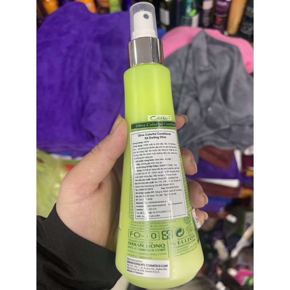 Xịt dưỡng tóc Chihtsai Olive Colorful Conditioner 250ml