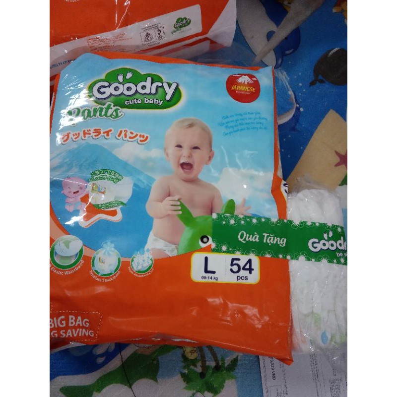 Tặng 8 miếng. Bỉm quần goodry M60,L54,XL48,XXL44