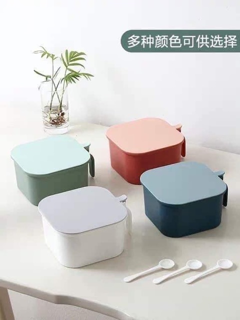 Hộp đựng gia vị 4 ngăn có nắp đậy kín