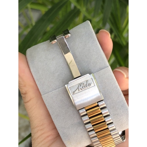 ĐỒNG HỒ NAM MI DO THUỴ SĨ