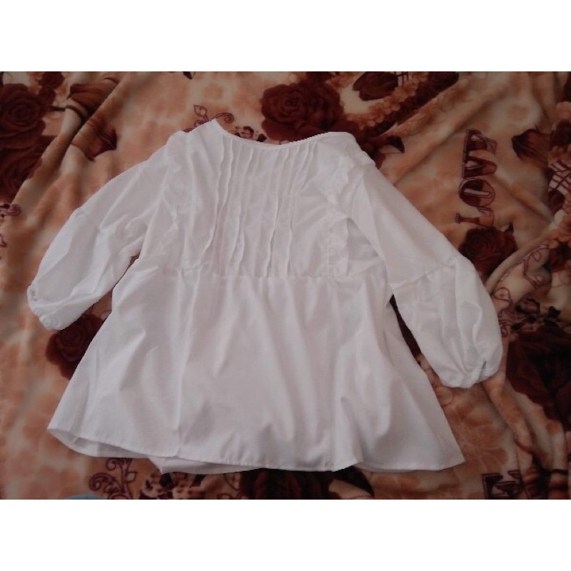 Áo sơ mi trắng babydoll tay lỡ chun bồng