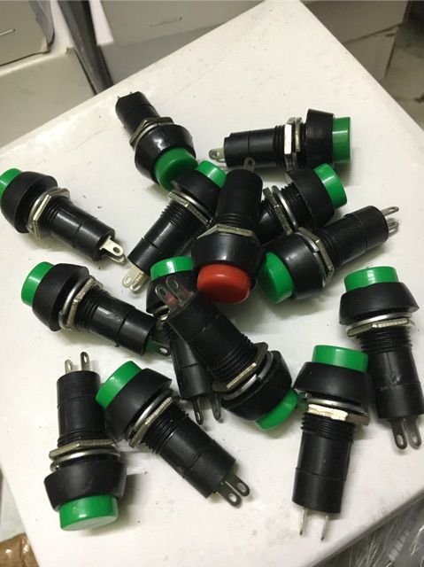 Công tắc nhấn nhả hàng Cao cấp có 2 loại không dây và có dây