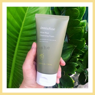 Sữa Rửa Mặt Dưỡng Ẩm Sâu Innisfree Olive Real Cleansing Foam 150ml