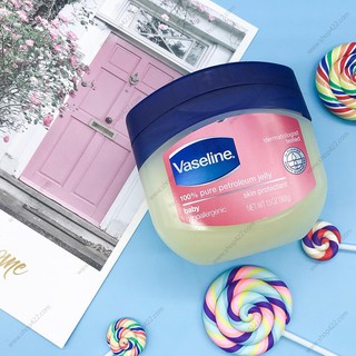 Sáp dưỡng Vaseline cho bé 368g