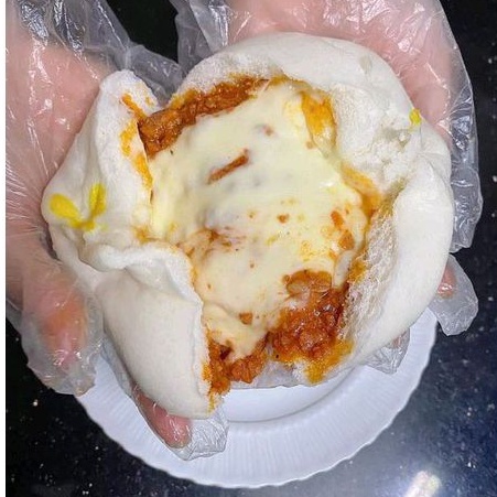 Bánh bao tươi xá xíu phô mai