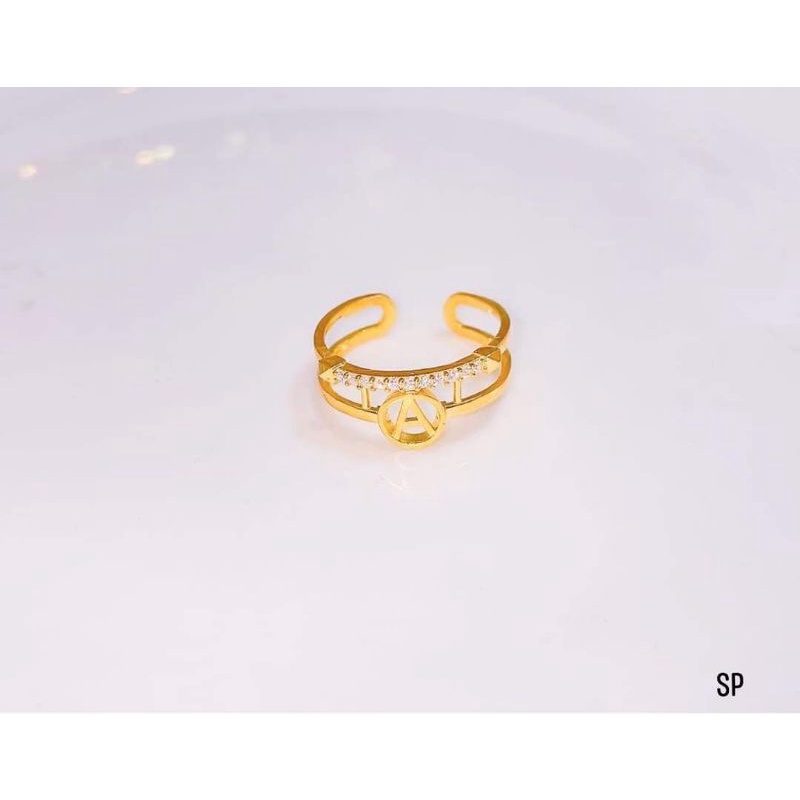 NHẪN CHỮ CÁI BẠC TA XI VÀNG