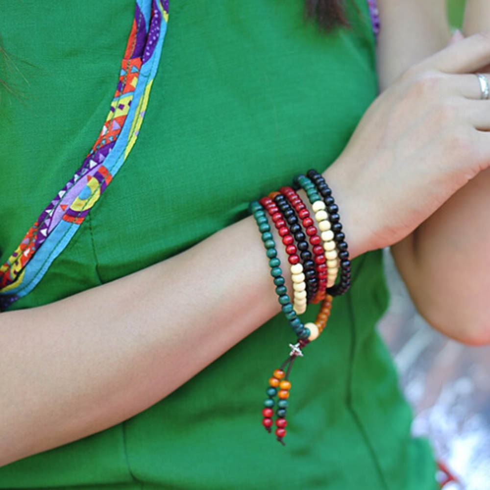 Vòng tay chuỗi hạt gỗ phong cách Phật giáo