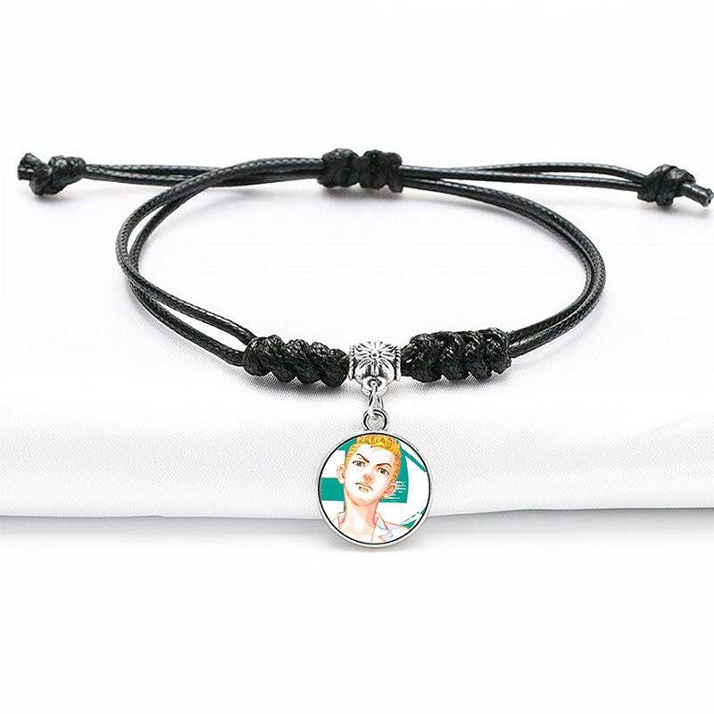 (30) Vòng tay in hình nhân vật TOKYO REVENGERS Kịch Trường Của Takemichi anime chibi thời trang