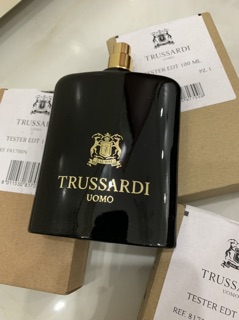 Nước hoa trussadi uomo 100ml tester (tặng 1 vials)