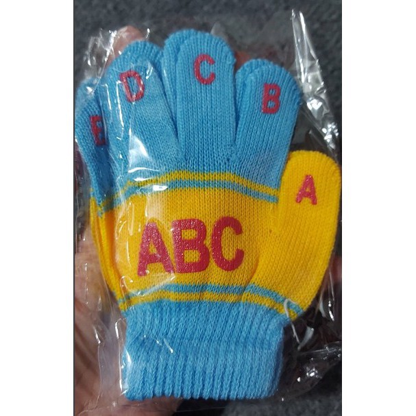 găng tay len cho bé từ 1- 4 tuổi mã chữ cái - Duonghieu6789
