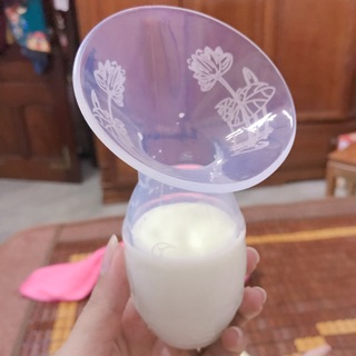 Phễu hứng sữa