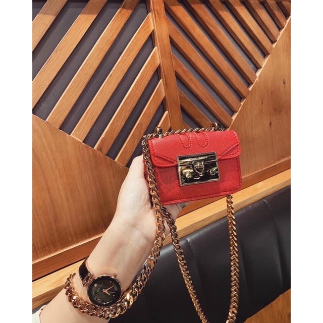 Túi c & k đeo chéo sang chảnh nè nàng ơi