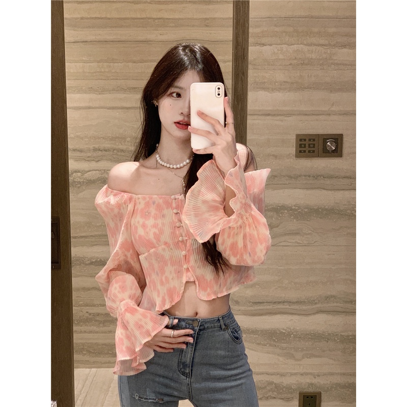 QKOOLE  Áo Croptop Trễ Vai Tay Loe Màu Hồng Phong Cách Hàn Quốc Cho Nữ