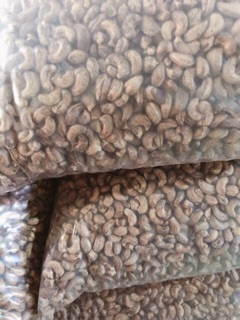 Hạt điều rang muối vỏ lụa Bà Rá 500gr loại A