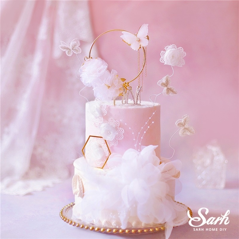 1 Que Cắm Trang Trí Bánh Kem Hình Bướm Phối Ren Lông Vũ Dùng Cho Tiệc Cưới / Sinh Nhật / Valentine