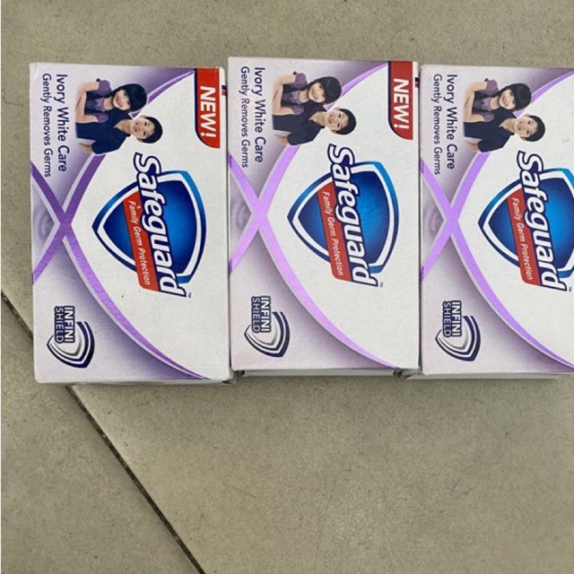 Xà bông cục diệt khuẩn Safeguard Ivory White Care