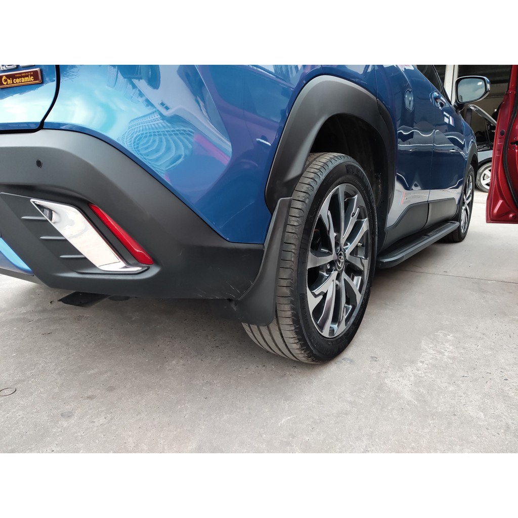 Bộ chắn bùn bánh dành cho xe TOYOTA COROLLA CROSS 2020 - 2021
