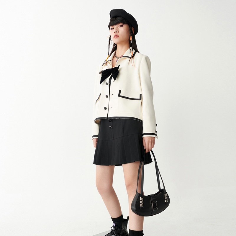 PINKYLA - Áo Vest lửng KONI màu trắng kem