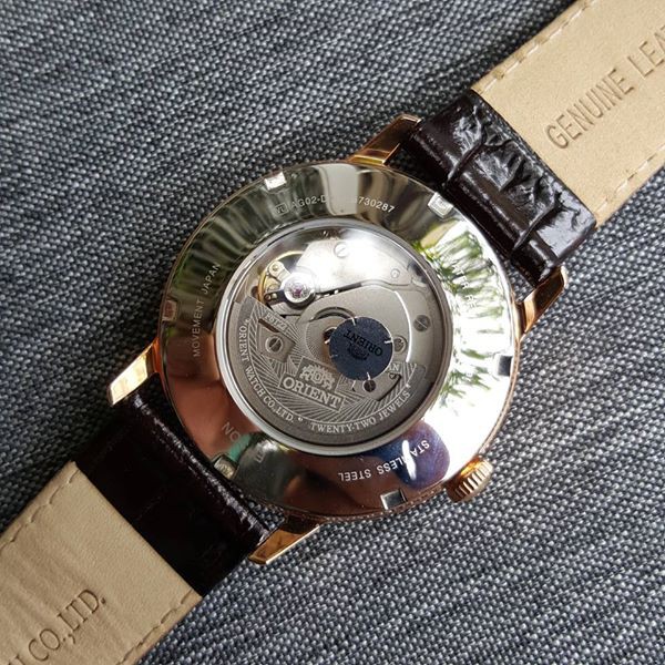 Đồng hồ nam dây da Orient FAG02005W0