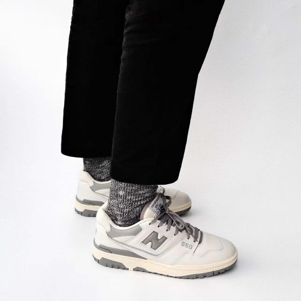 NB 550 Low Top Retro Basketball Shoe Unisex Grey White