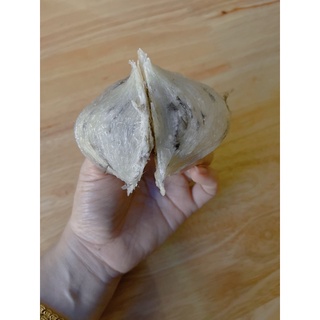 Yến Thô chưa rút lông