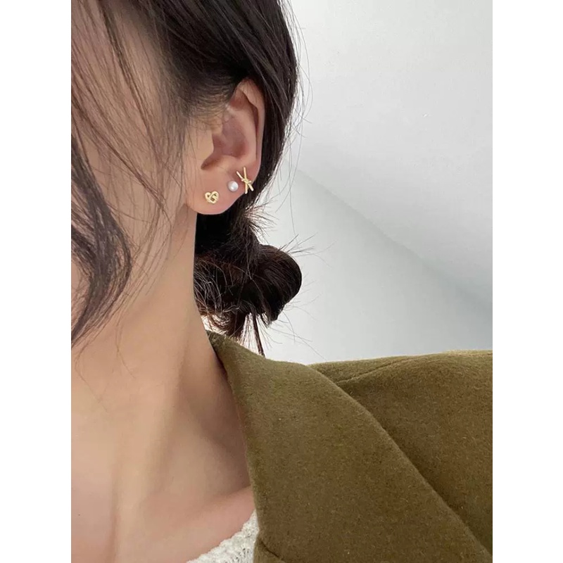 1 Đôi Bông Tai Bạc S925 Hình Trái Tim Xoắn Đơn Giản Chống Dị Ứng