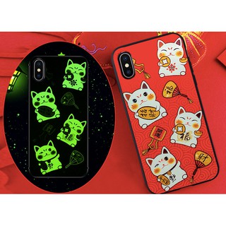 Ốp Iphone mèo thần tài dạ quang phát sáng ban đêm