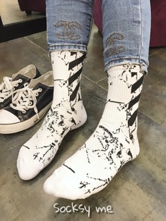 Tất vớ cao cổ Off White