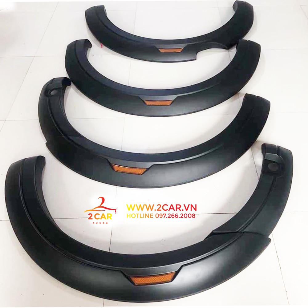 Cua Lốp Ford Ranger 2013-2022 Loại có đèn Phản Quang, dùng chung các bản Ranger