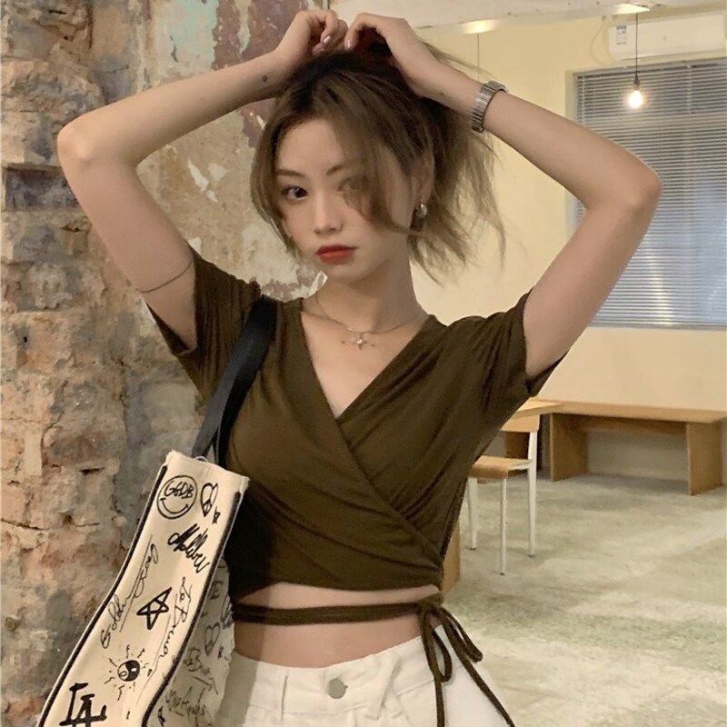 Áo Thun Tay Ngắn Cổ Chữ V Cột Dây Họa Tiết Kẻ Sọc Ca Rô Phong Cách Hàn Quốc Thời Trang Mùa Hè Dành Cho Nữ 2022