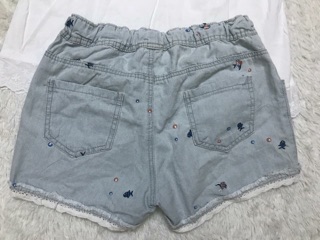 Quần short thêu hoạ tiết