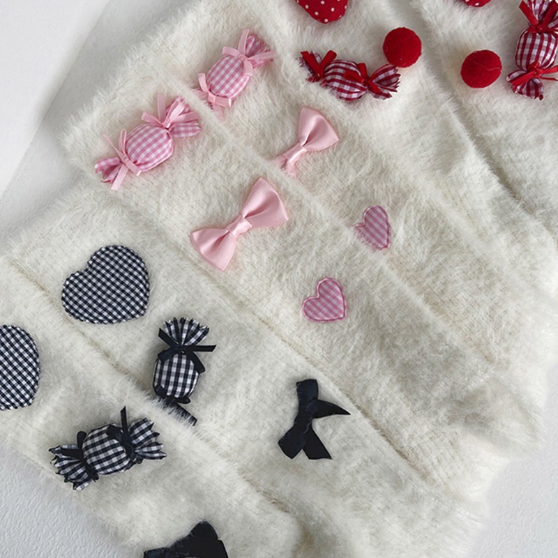 Tất Lông Xù Dài Qua Gối Hình Trái Dâu Tây Đáng Yêu Dành Cho Nữ