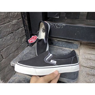 [FULL BOX] Giày lười Classic Slipon màu đen trắng