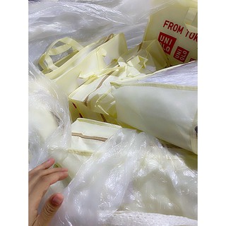 Ruột chăn Uniqlo