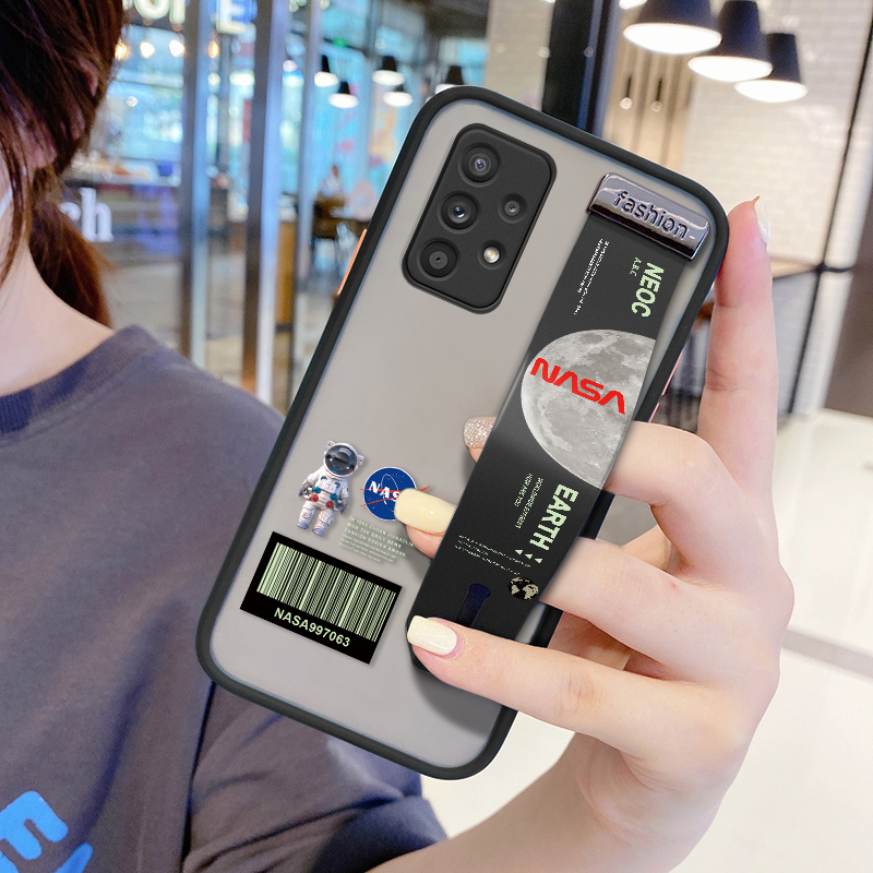 Ốp điện thoại mặt nhám siêu mỏng hình NASA có dây đeo cổ tay bảo vệ cho Samsung Galaxy A52 A72 5G A32 4G A7 2018 A750