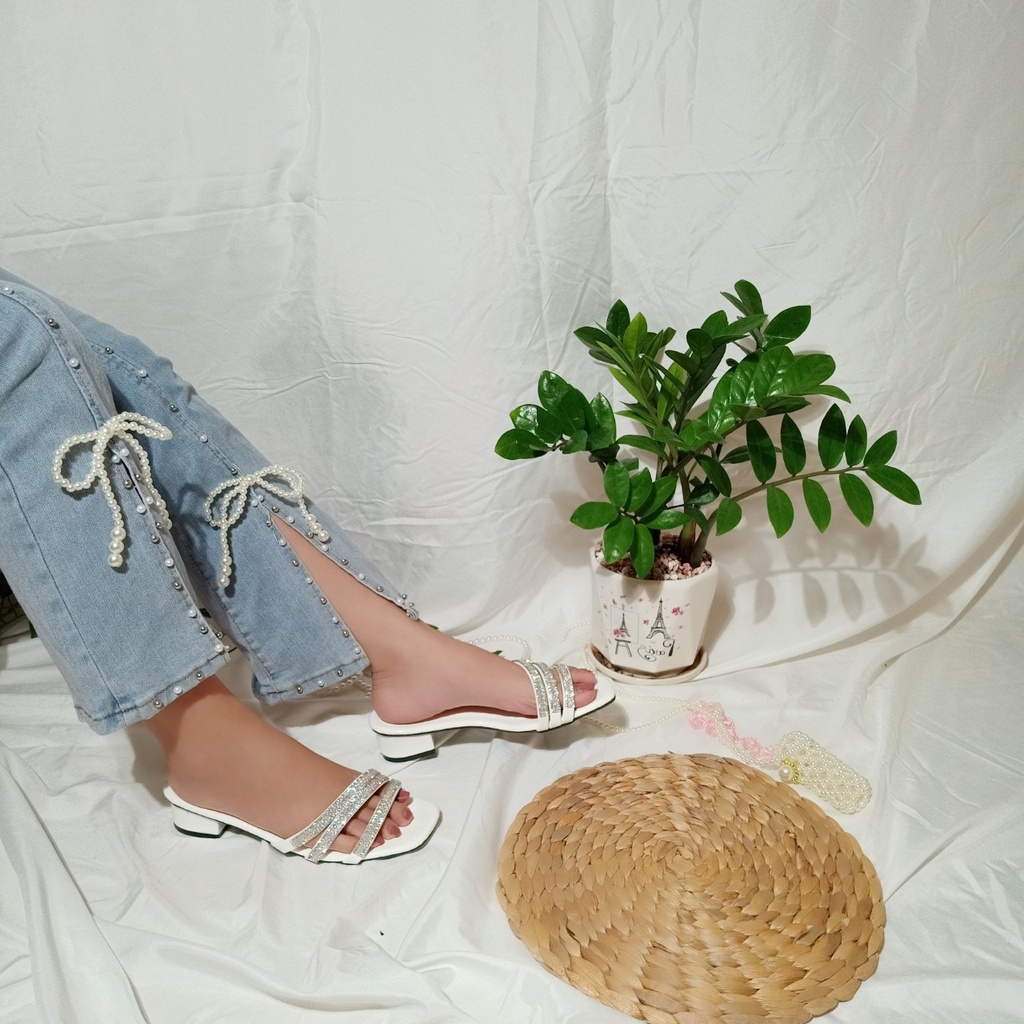 Giày sandal nữ 3cm 3 quai đính đá lấp lánh đi chơi,đi học, đi làm sang chảnh hình chụp thật_tb đá 3p