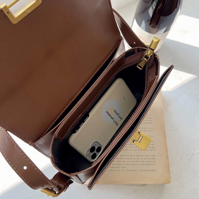 (Có sẵn Đen/Nâu) Túi da trơn đẹp đeo chéo đeo vai phong cách đơn giản basic khoá cài sang trọng