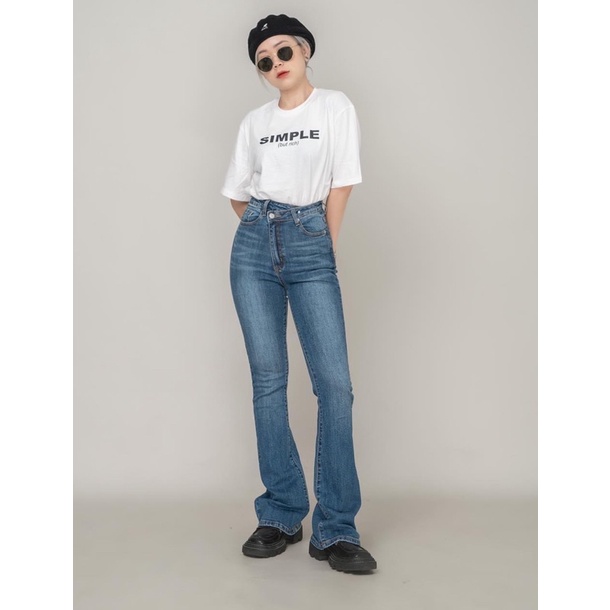 Quần loe đai lệch (ảnh shop chụp)
